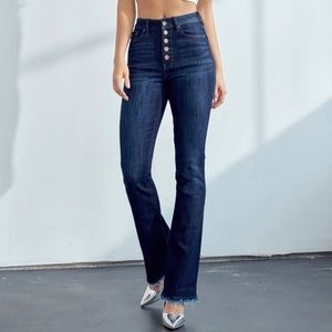 NWT KanCan High Rise Exposed Button Bootcut Jeans